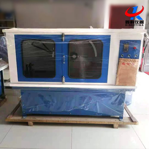 DQ-4型自動(dòng)巖石鋸石機(jī)