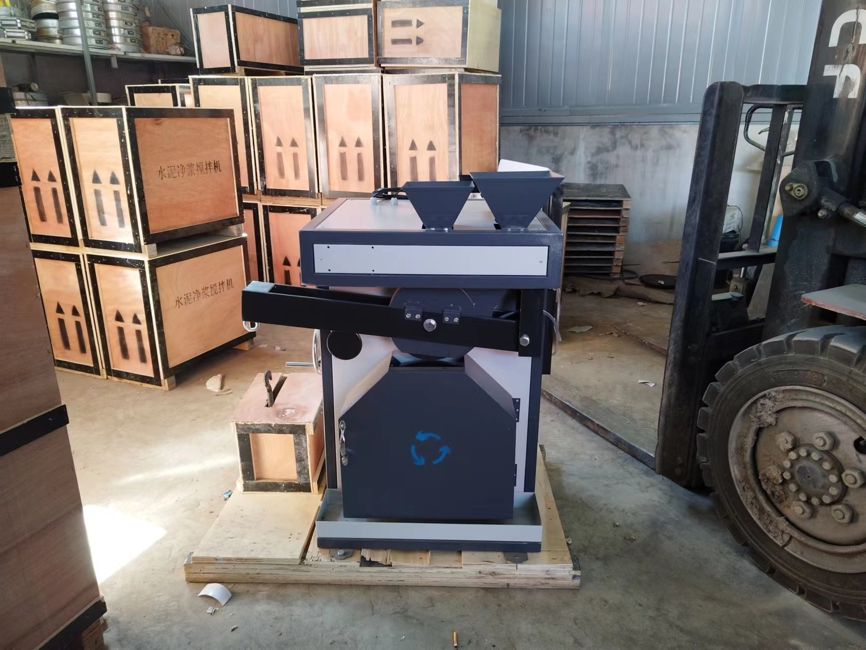 J M -III型 集料加速磨光機(jī)